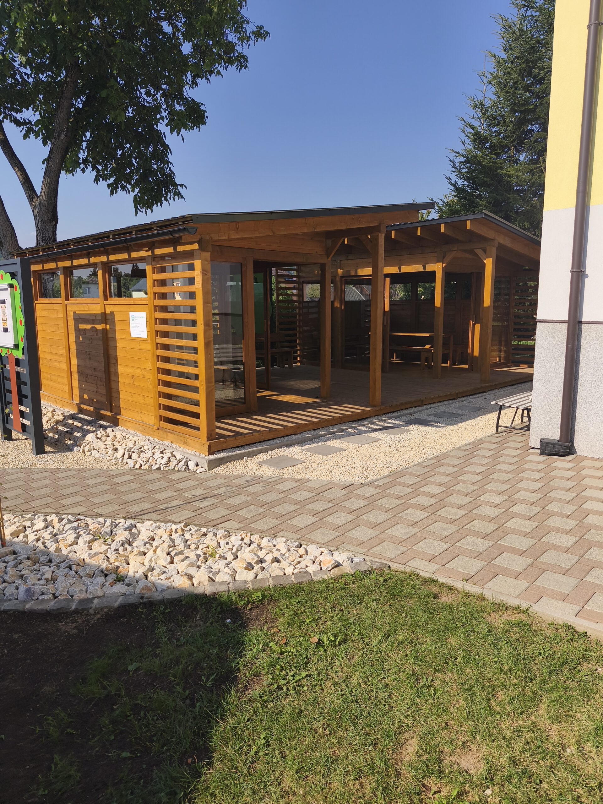 Altánky a terasy 65