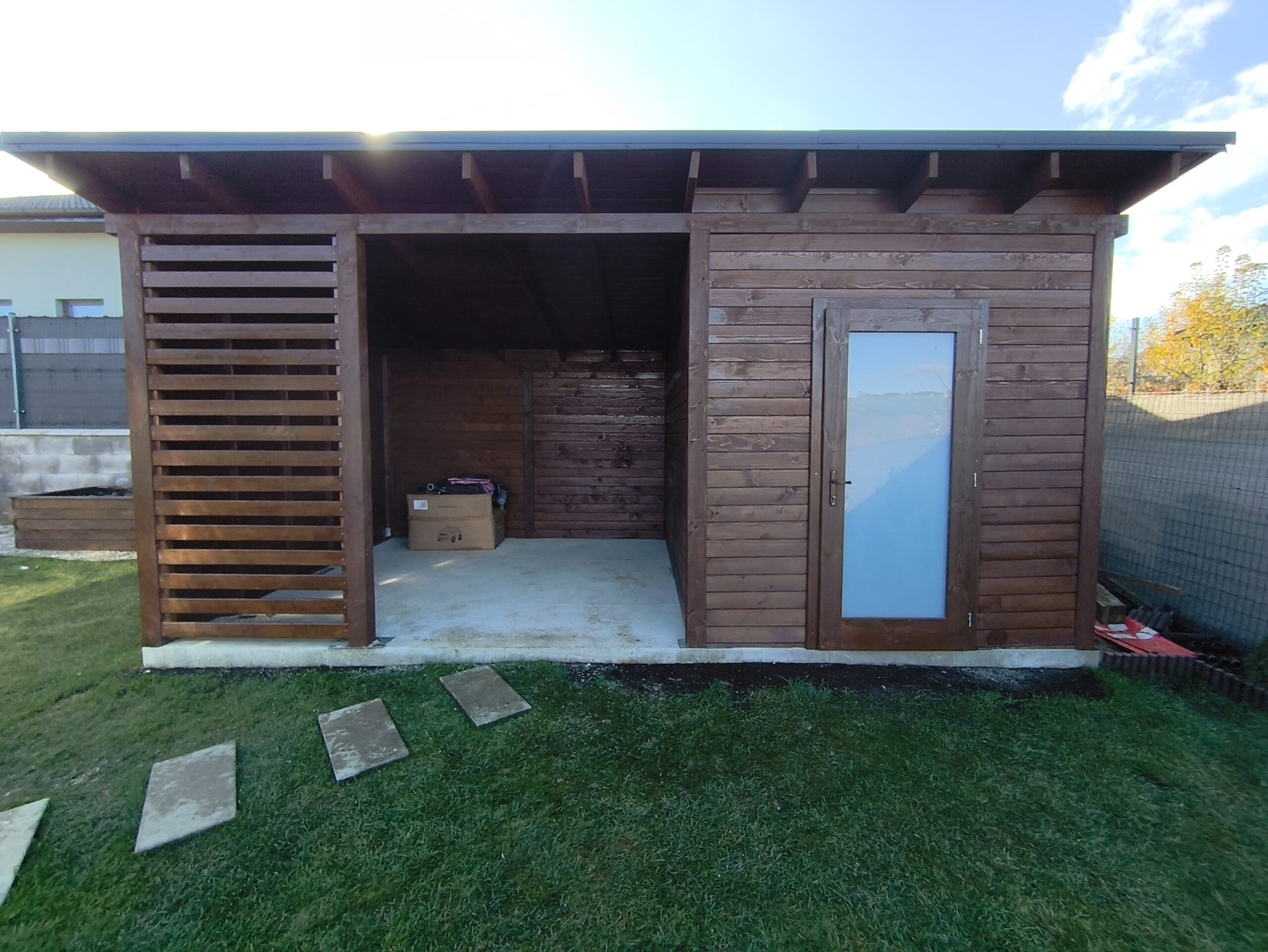 Altánky a terasy 77