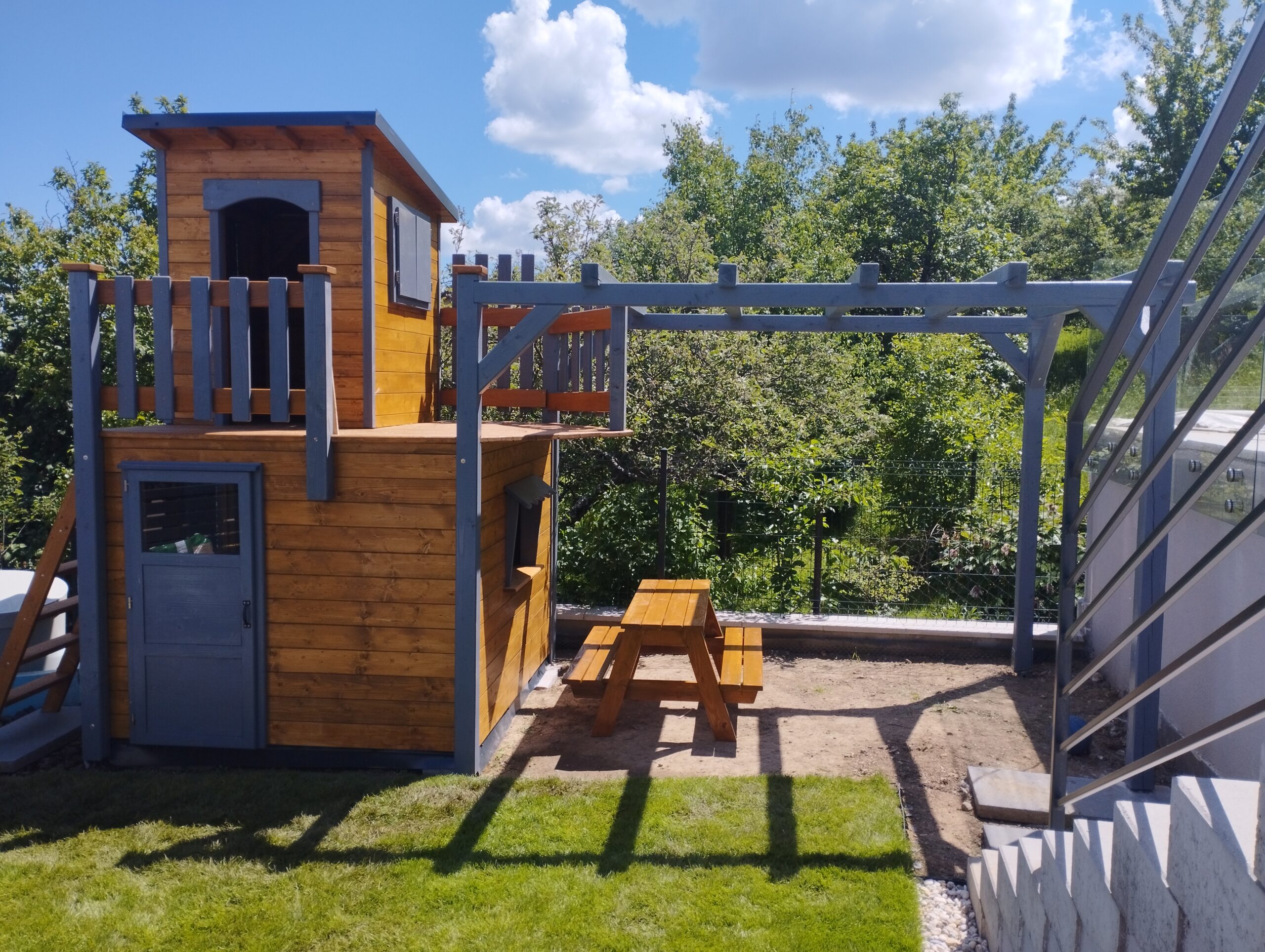 Altánky a terasy 81