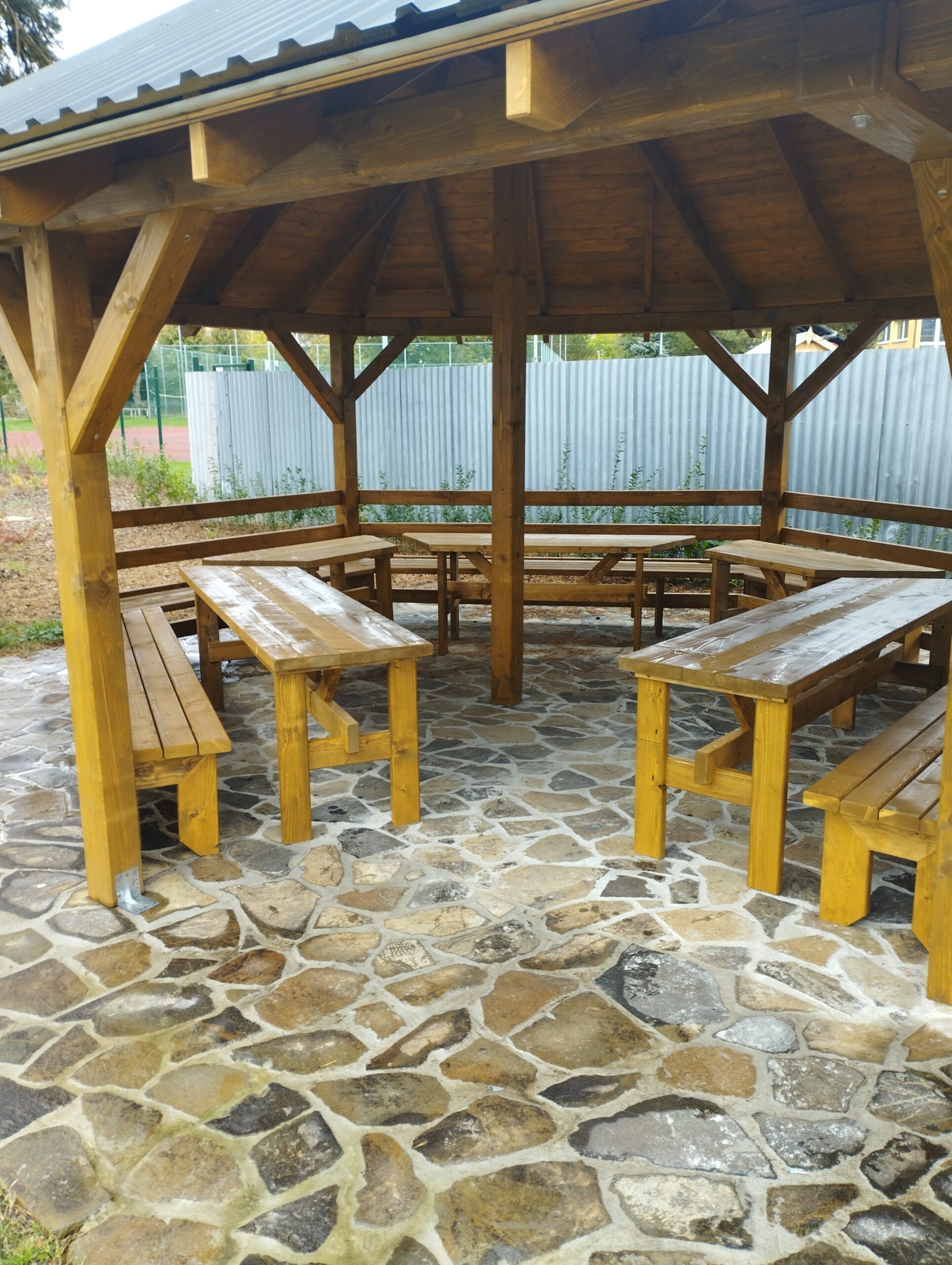 Altánky a terasy 83